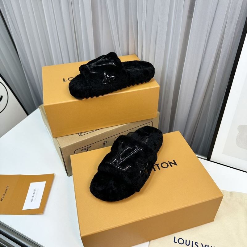 Louis Vuitton Slippers